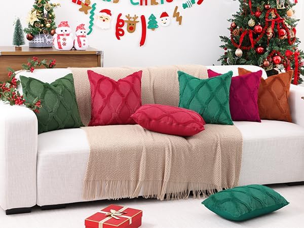 decorUhome Christmas Throw Pillow Covers 18x18 Inch Set of 2, Soft Plush Faux Fur Wool Burgundy Couch Pillow Covers, Decorative Neutral Pillow Cases for Bed Sofa Living Room Home Decor
