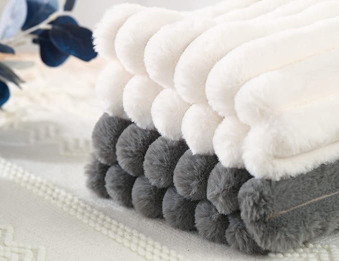 PANOD Faux Fur Decorative Long Lumbar Throw Pillow Covers 14 x 22,Boho Long Lumbar Pillow Covers Pillow Case Cushion Cover for Bed Sofa Farmhouse Livingroom,White