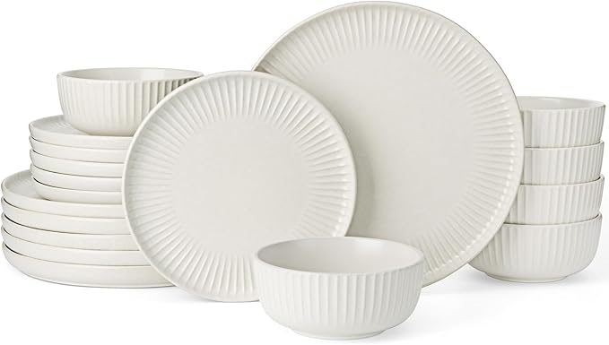 Famiware Starlight Dinnerware Sets, Plates and Bowls Dish Set of 6 (18 Pieces), Ribbed Textured Tableware - Dishwasher & Microwave Safe, Chip Resistant, Reactive Glaze, Matte Reactive White