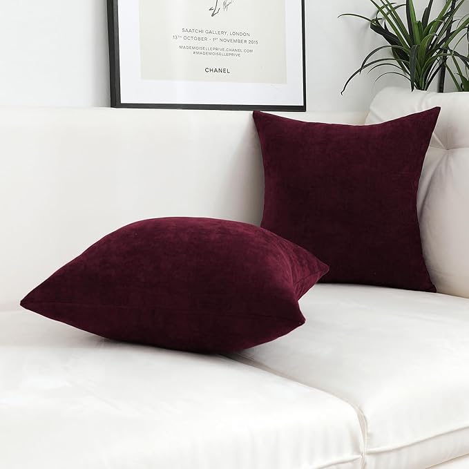 Jeneoo Burgundy Decorative Throw Pillow Covers Soft Chenille Comfy Long Lumbar Couch Cushion Case for Living Home Sofa Decor (Set of 1, 14 x 26 Inches)