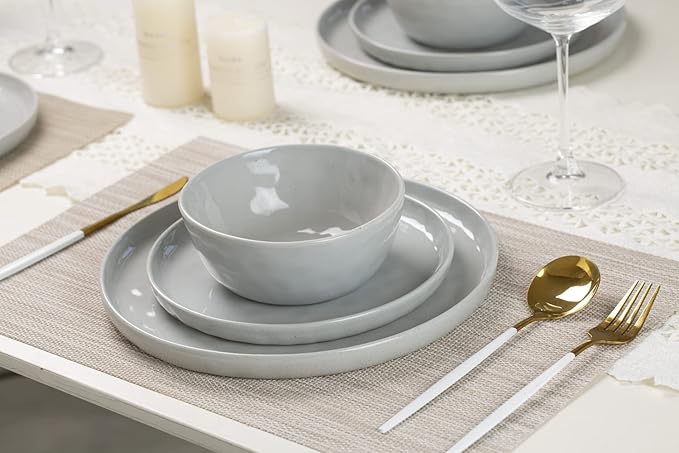 Famiware Mars Plates and Bowls Set, 12 Pieces Dinnerware Sets, Dishes Set for 4, Light Gray