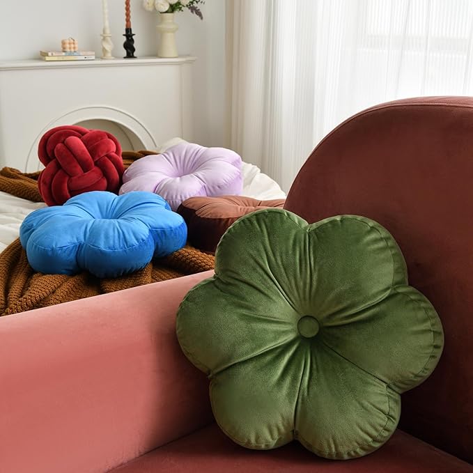 Xuyier Flower Pillow, Flower Shaped Throw Pillows with Velvet for Couch Bed Sofa Chair, Cute Home Decor Floor Seating Cushion Pillows for Living Room Bedroom(15 Inches, Brown)
