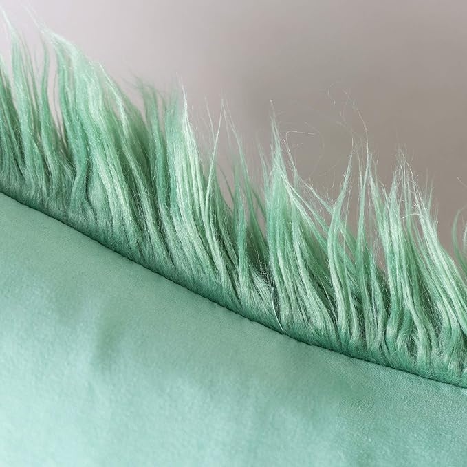 Phantoscope Pack of 2 Faux Fur Throw Pillow Covers Cushion Covers Luxury Soft Decorative Pillowcase Fuzzy Pillow Covers for Bed/Couch,Green 18 x 18 Inches