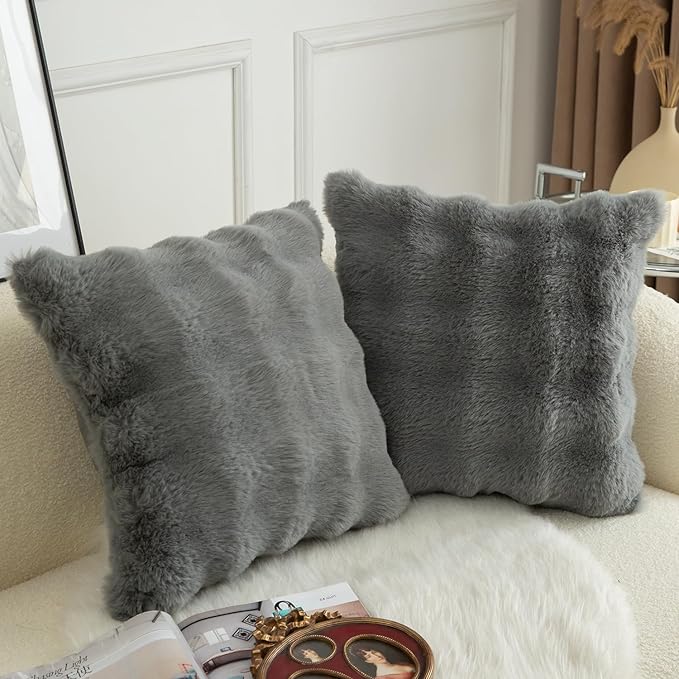 MANDIOO Pack of 2 Thick Plush Wool Decorative Throw Pillow Covers Super Soft Wave Bubble Fur Velvet Cushion Covers Pillow Shams for Couch Bed Living Room 22x22 Inch Gray