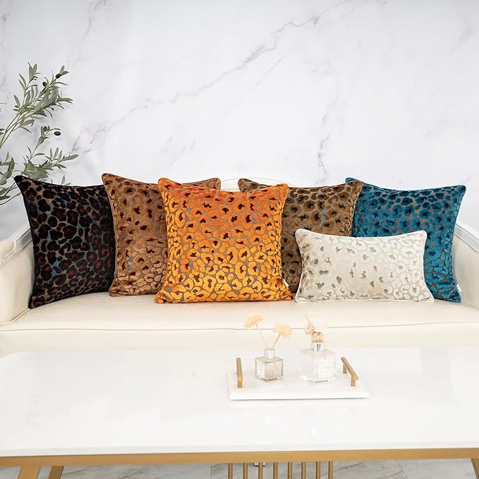 Alerfa Beige Floral Throw Pillow Cover 18 x 18 Inch Cut Velvet Sqaure Luxury Decorative Pillow Cover for Couch Living Room Bedroom