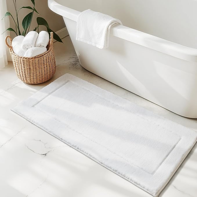 GRANNY SAYS Microfiber Bathroom Rugs Non Slip Washable, Water Absorbent Bathroom Mats for Tub, Soft Bath Mats for Bath Floor & Shower, 24" x 48", White Bath Rugs