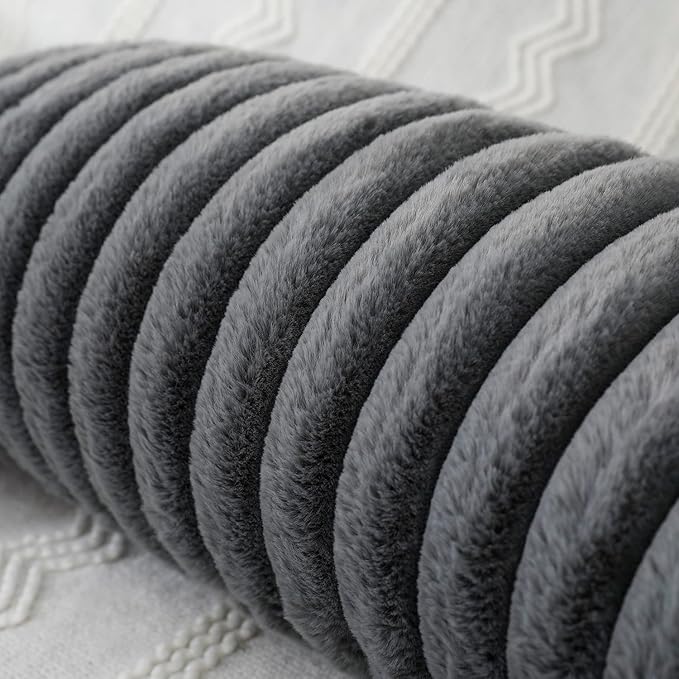 PANOD Faux Fur Decorative Lumbar Throw Pillow Covers 16 x 24,Plush Long Boho Lumbar Pillow Covers Pillow Case Cushion Case for Bed Sofa Farmhouse Livingroom,Grey