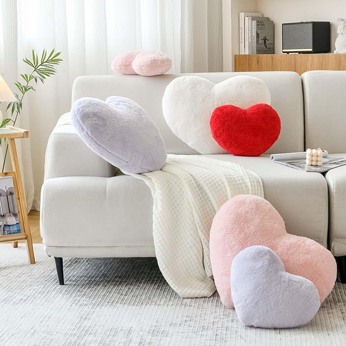 Lavender Heart Pillows, Cute Heart Decorative Pillow, Heart Shaped Throw Pillows for Bed, Faux Rabbit Fur Plush Hoom Decor Pillow Cushion for Chair Sofa Living Room (Large-19.6"x15.7")