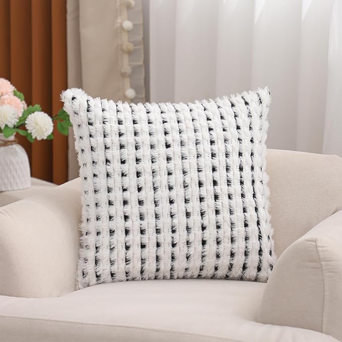 LUOYEHK Boho Throw Pillow Covers 18x18 Inch Set of 2 Chenille Tufted Pillowcase Farmhouse Neutral Cushion Covers for Couch Sofa Bed Living Room, Black White