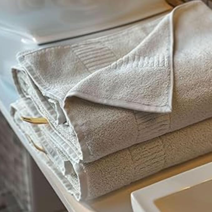 Extra Absorbent Organic Cotton Bath Towels, Soft & Plush, Made in Japan, Oeko-Tex Class 1 Certified, 28 x 53 inch, Ivory, Pack of 1 – Proof of Purity