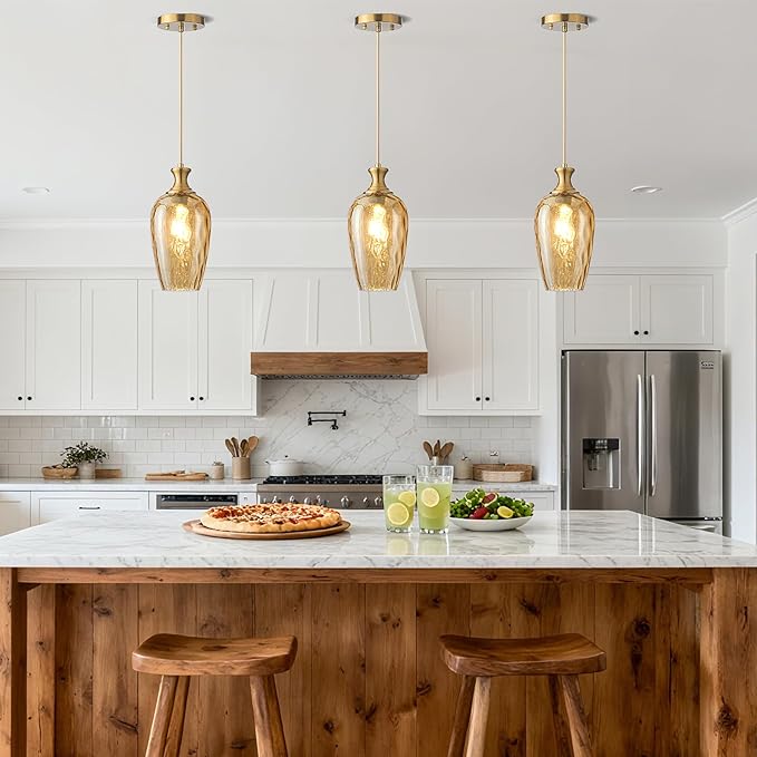 Glass Pendant Lights Kitchen Island 2 Pack, Gold Vintage Pendant Light Fixtures with Hand-Blown Hammered Amber Glass, Farmhouse Modern Brass Hanging Light for Kitchen Sink Dining Room Bedroom