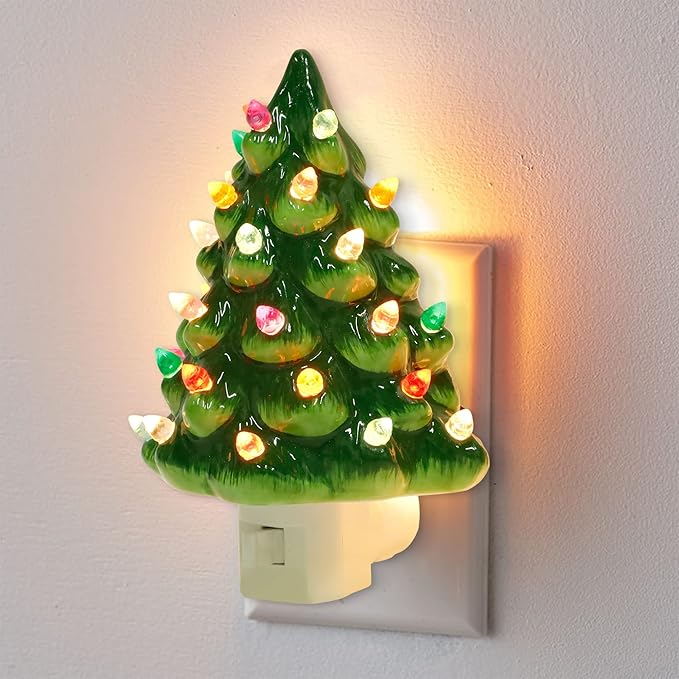 Hausse Christmas Ceramic Tree Night Light, Decorative Retro Christmas Tree Nightlight with Lamp, Multicolor Bulbs and 360 Degree Swivel Plug with ON/Off Switch for Kitchen Bathroom Bedroom Decor