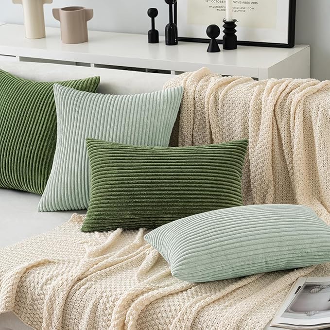MIULEE Pack of 2 Pillow Covers Soft Soild Decorative Throw Pillow Covers Set Cushion Cases Pillowcases for Sofa Bedroom Car 12 x 20 Inch 30 x 50 Cm Light Green