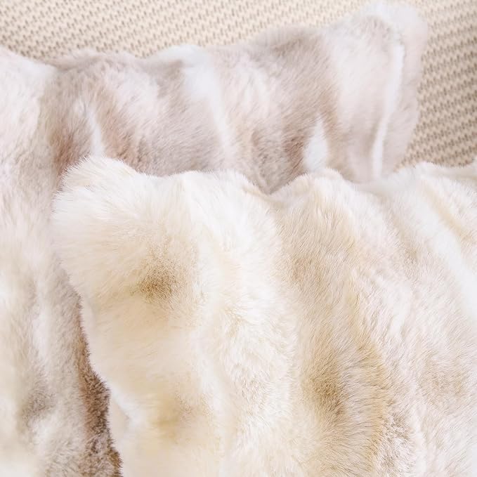 MADIZZ Pack of 2 Thick Plush Wool Throw Pillow Covers 16x16 Inch White Beige Soft Neutral Decorative Throw Pillows Accent Boho Cushion Covers for Couch Sofa Bedroom Pillow Shell