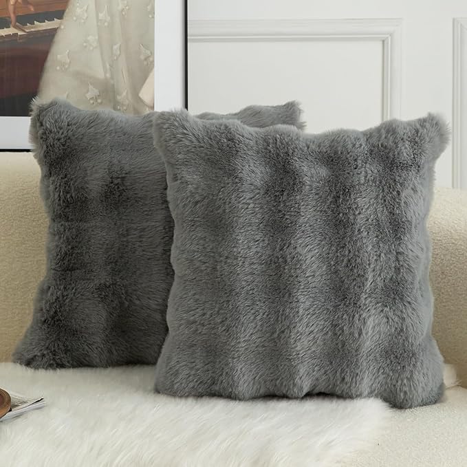 MANDIOO Pack of 2 Thick Plush Wool Decorative Throw Pillow Covers Super Soft Wave Bubble Fur Velvet Cushion Covers Pillow Shams for Couch Bed Living Room 22x22 Inch Gray