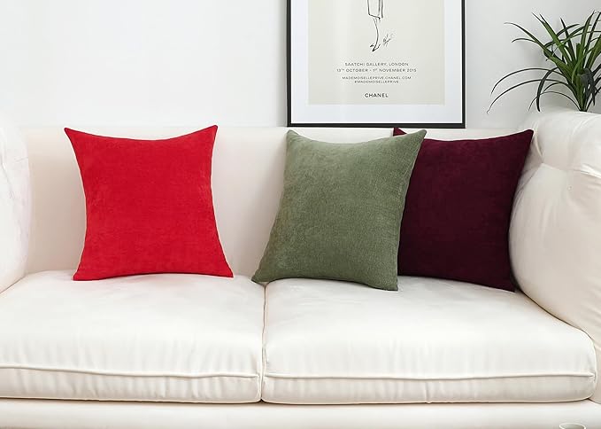 Jeneoo Hunter Green Christmas Decorative Couch Throw Pillow Covers Super Soft Square Chenille Comfy Solid Cushion Cases for Sofa Bedroom Decor (Set of 2, 16 x 16 Inches)