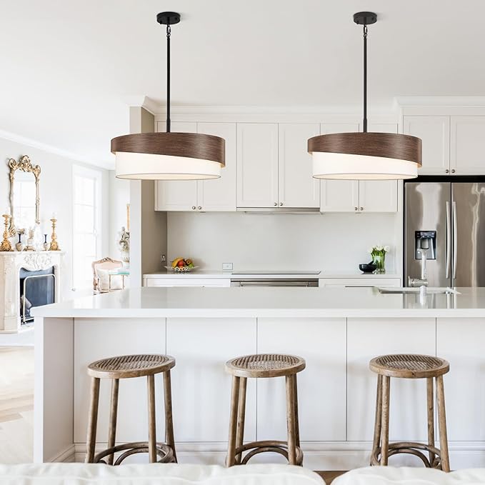 21.5'' Farmhouse Chandeliers for Dining Room Light Fixtures 5-Light Wood Grain Finish Drum Chandelier with Fabric Shade Round Rustic Pendant Lighting for Foyer Bedroom Living Room Kitchen，E26