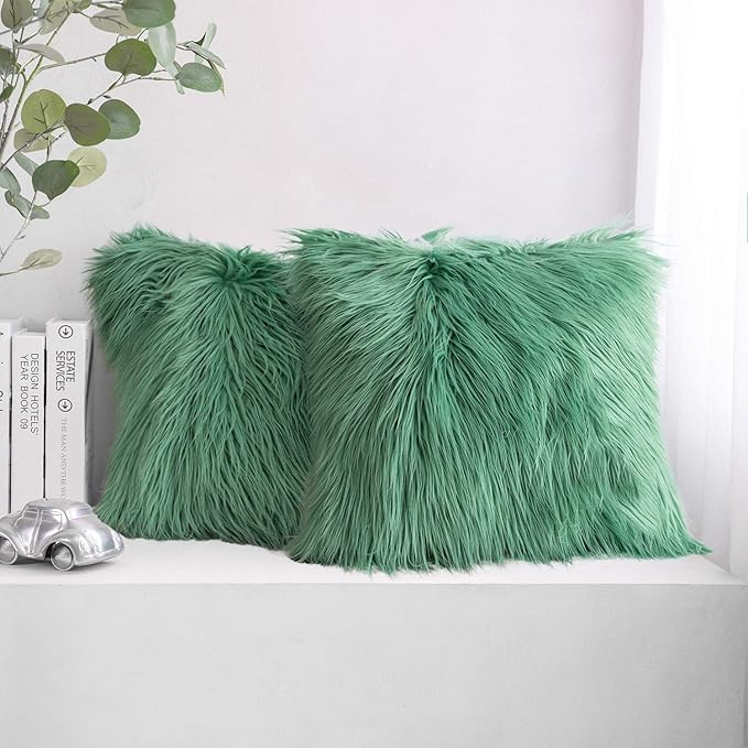 Phantoscope Pack of 2 Faux Fur Throw Pillow Covers Cushion Covers Luxury Soft Decorative Pillowcase Fuzzy Pillow Covers for Bed/Couch,Green 18 x 18 Inches