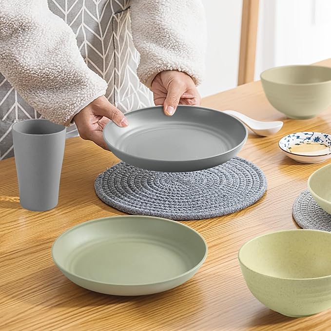 Teivio 20-Piece Kitchen Wheat Straw Dinnerware Set, Service for 4, Dinner Plates, Dessert Plate, Cereal Bowls, Pasta Bowls, Cups,Unbreakable Plastic Outdoor Camping Dishes, Khaki