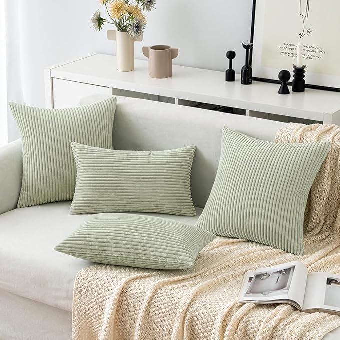MIULEE Pack of 2 Pillow Covers Soft Soild Decorative Square Throw Pillow Covers Set Cushion Cases Pillowcases for Sofa Bedroom Car 16 x 16 Inch 40 x 40 Cm Light Green