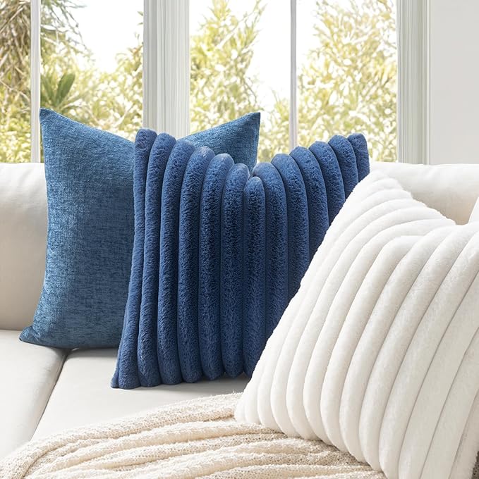 MIULEE Faux Fur Christmas Decorative Throw Pillow Covers 18x18 Inch Set of 2, Modern Spring Home Decor Soft Plush Couch Pillows Cozy Fluffy Cushion Covers for Sofa Bed White