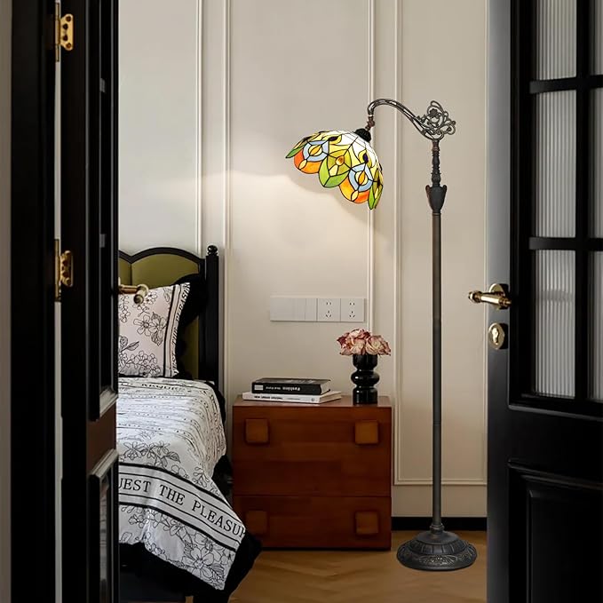 Tiffany Floor Lamp Green Peacock Tail Painted Glass Orange Adjustable Upright Reading Floor Lamp Living Room Dining Room Bedroom Tiffany Style Retro Home Lamp Light Luxury Home Decoration Art Lighting
