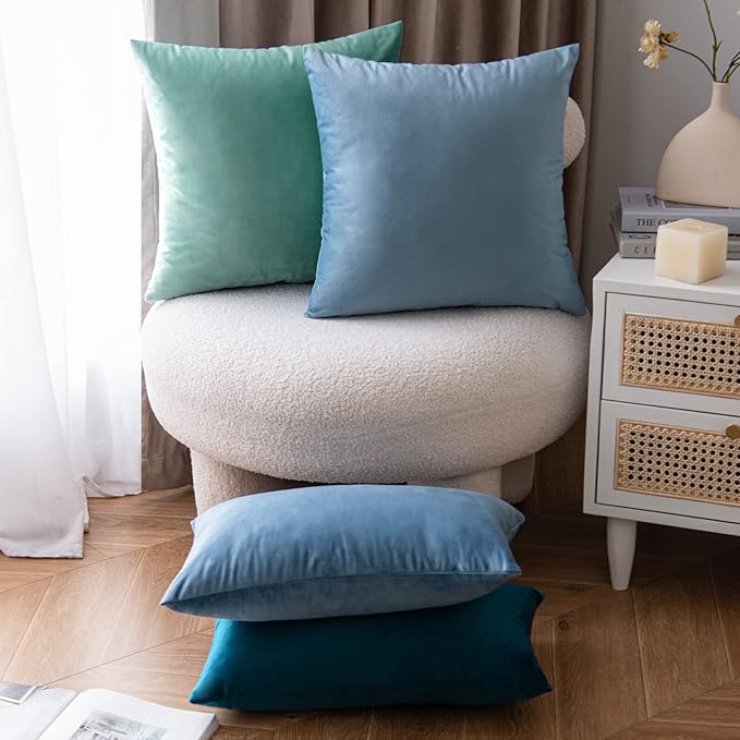EMEMA Pack of 2 Velvet Throw Pillow Covers Decorative Square Pillowcase Soft Solid Cushion Case for Sofa Bedroom Chair Car 20x20 Inch Light Blue