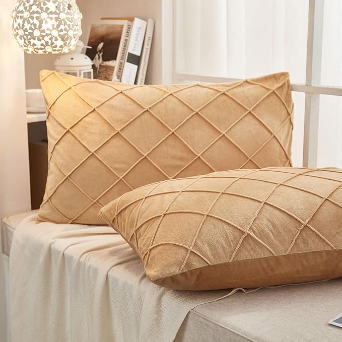 JAUXIO Diamond Pinch Pleated Crystal Velvet Pillowcases 2 Pack Solid Pintuck Throw Cushion Cover for Home Decor Hidden Zipper Closure (Camel, Standard)