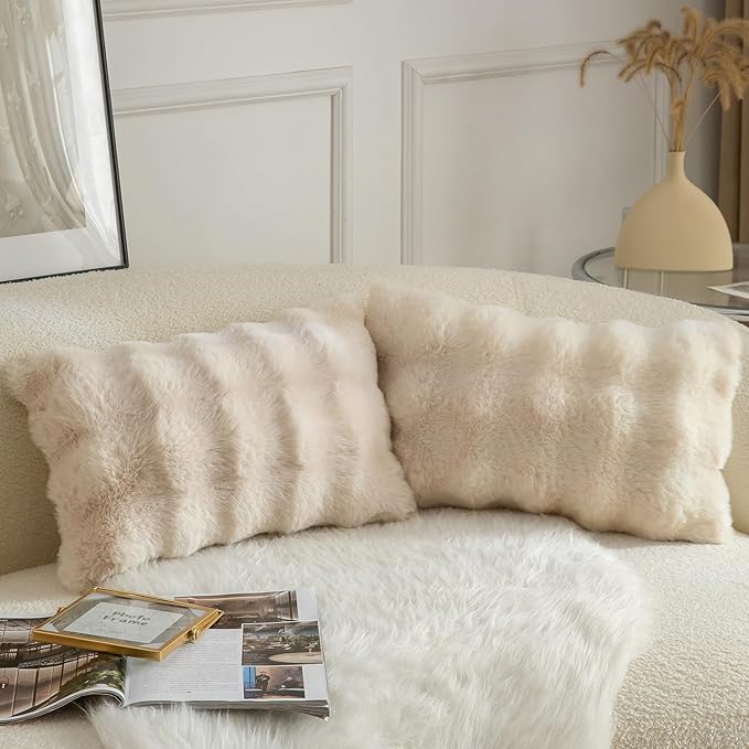 MANDIOO Pack of 2 Thick Plush Wool Decorative Throw Pillow Covers Super Soft Wave Bubble Fur Velvet Cushion Covers Pillow Shams for Couch Bed Living Room 12x20 Inch Beige