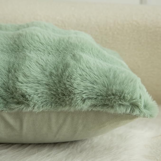 MANDIOO Pack of 2 Thick Plush Wool Decorative Throw Pillow Covers Super Soft Wave Bubble Fur Velvet Cushion Covers Pillow Shams for Couch Bed Living Room 20x20 Inch Sage Green