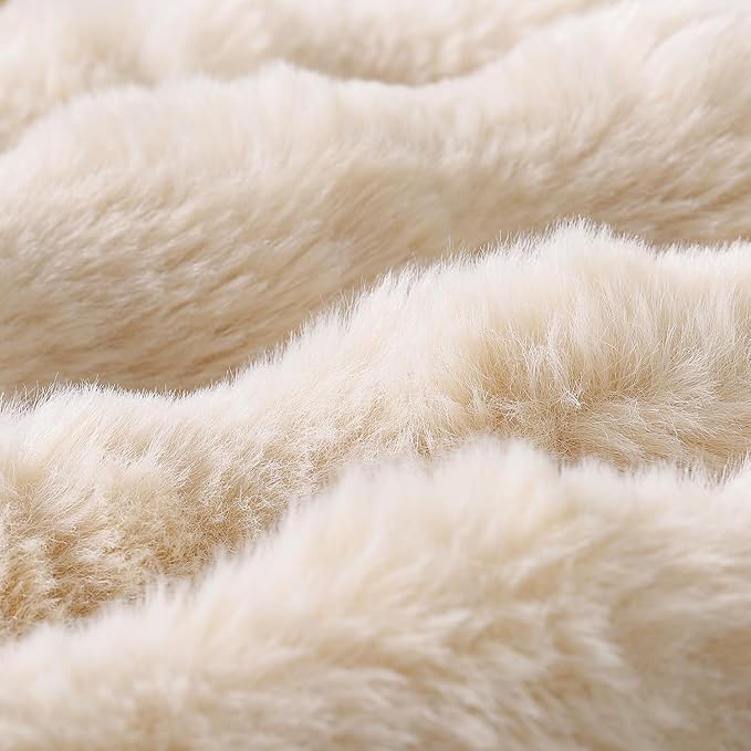 MADIZZ Pack of 2 Thick Plush Wool Throw Pillow Covers 20x20 Inch Beige Soft Neutral Decorative Throw Pillows Accent Boho Cushion Covers for Couch Sofa Bedroom Pillow Shell