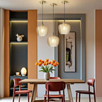 Modern Gold Pendant Light, Amber Glass Farmhouse Kitchen Island Pendant Light Fixture Adjustable Vintage Hanging Ceiling Light for Dining Room Corridor Bedroom 9.45 inch