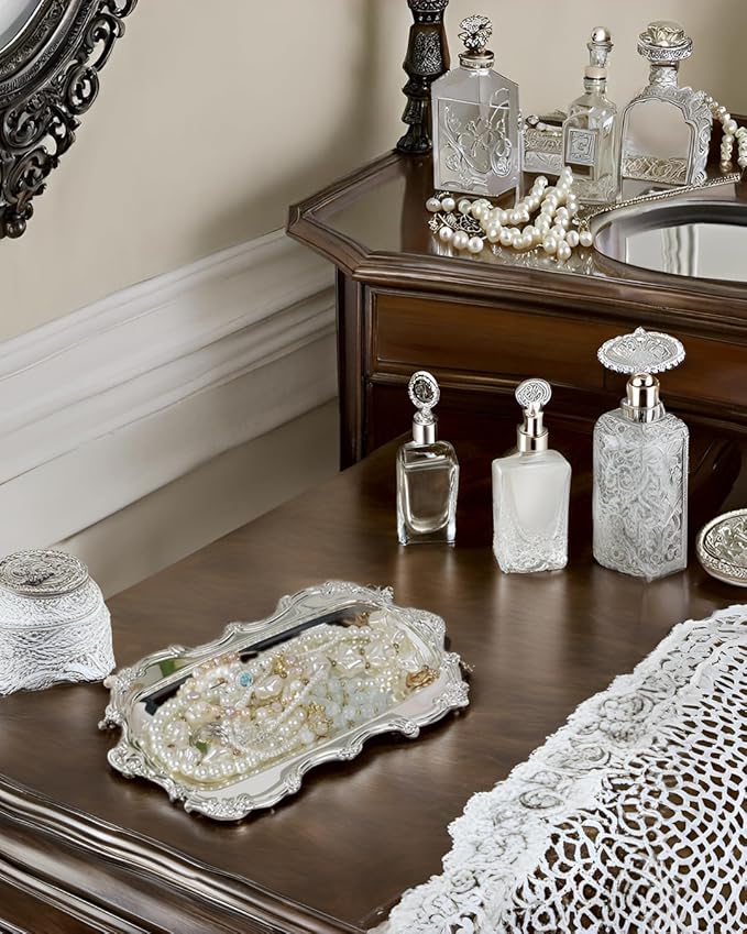 Quluxe Small Vintage Trinket Dish Jewelry Tray Perfume Organizer Tray for Wedding Photographer Detail Props Ceremony Antique Decor (Silver)