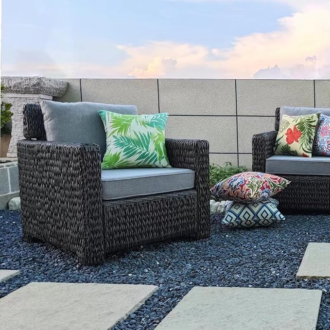 JMGBird Outdoor Pillows Set of 2 Outdoor Throw Pillows Waterproof with Insert Pillow 18×18 Inch Outdoor Pillow for Patio Furniture