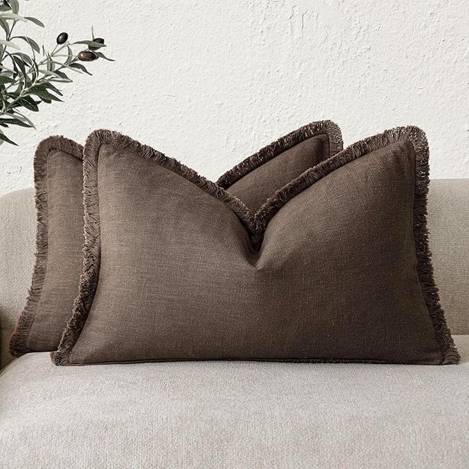 Foindtower Set of 2 Decorative Linen Fringe Lumbar Throw Pillow Covers Farmhouse Cushion Cover with Tassels Soft Accent Pillowcase for Couch Sofa Bed Living Room Home Decor,12×20 Inch,Reddish Brown