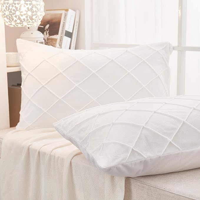 JAUXIO Diamond Pinch Pleated Crystal Velvet Pillowcases 2 Pack Solid Pintuck Throw Cushion Cover for Home Decor Hidden Zipper Closure (White, King)