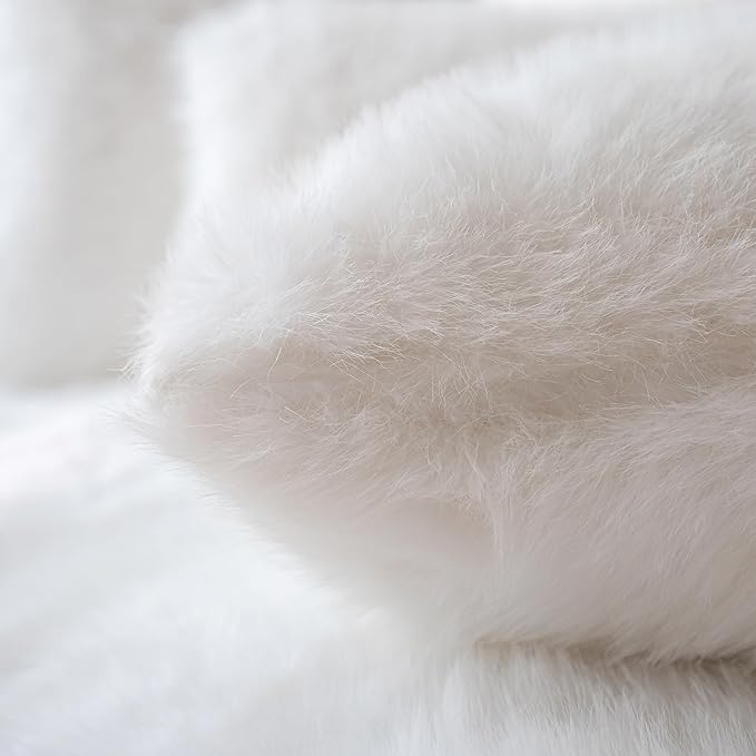 Neelvin Cream White Faux Fur Cozy Fluffy Double-Sided Decorative Throw Pillow Covers 18x18 inch Set of 2,Velvet Pillowcase Cushion Case for Sofa Couch