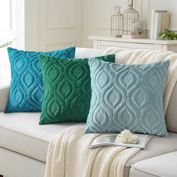 decorUhome Christmas Throw Pillow Covers 16x16 Inch Set of 2, Soft Plush Decorative Faux Fur Green Solid Couch Pillow Covers, Accent Farmhouse Neutral Square Euro Pillow Cases for Sofa Bed Living Room