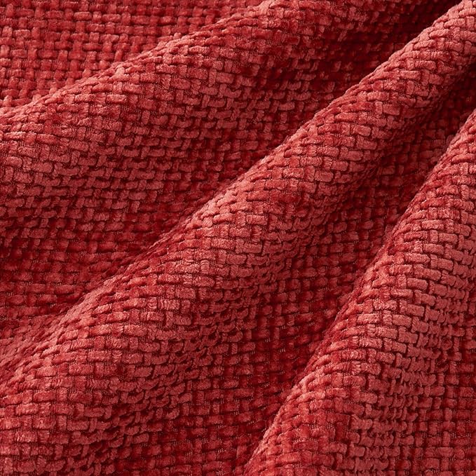 MIULEE Christmas Red Pack of 4 Couch Throw Pillow Covers 18x18 Inch Soft Decorative Chenille Pillow Covers Farmhouse Accent Cushion Covers for Boho Home Decor Sofa Bedroom Living Room