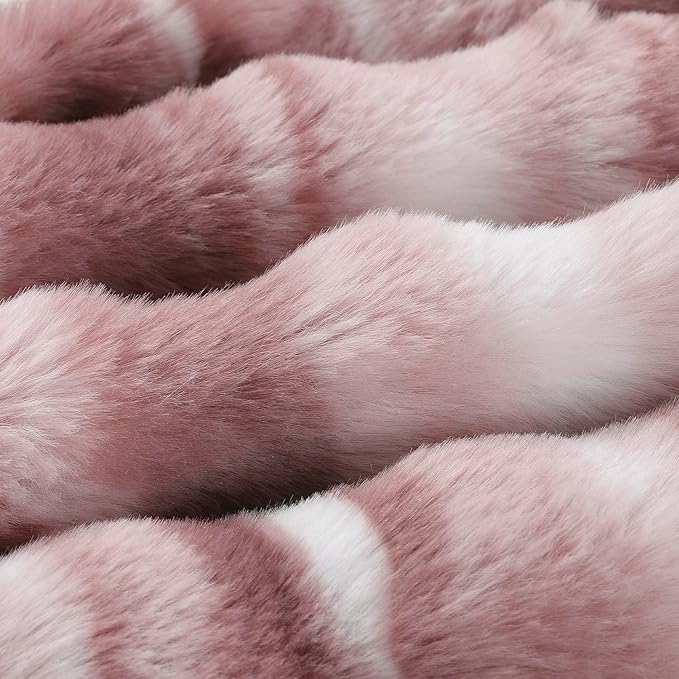 MADIZZ Pack of 2 Thick Plush Wool Throw Pillow Covers 22x22 Inch Pink Soft Neutral Decorative Throw Pillows Accent Boho Cushion Covers for Couch Sofa Bedroom Pillow Shell