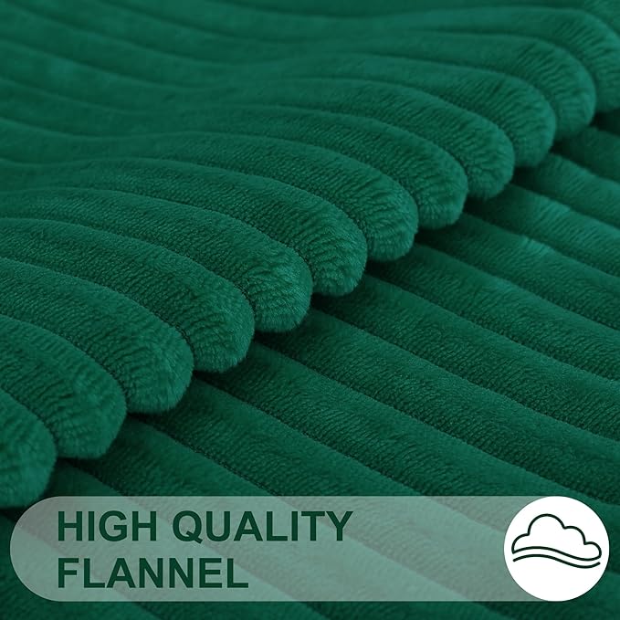 Simmore Decorative Throw Pillow Covers 20x20 Set of 2, Soft Natural Plush Flannel Double-Sided Fluffy Couch Pillow Covers for Sofa Living Room, Green