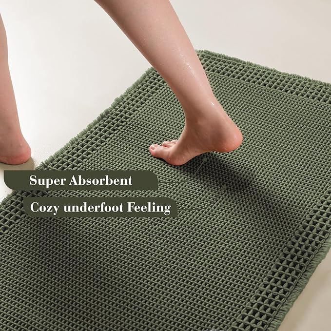 RESARE Waffle Bath Mat for Bathroom, Super Absorbent Bathroom Rugs Non Slip Machine Washable, Ultra Soft Quick Dry Boho Bath Rugs with Tassels for Floor, Upgraded Bordered Design, 18"x30" Green
