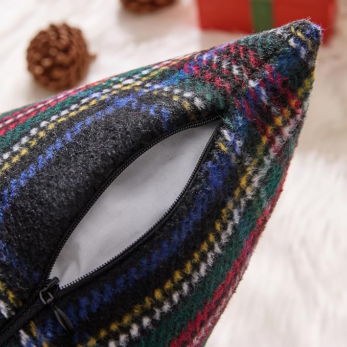 MIULEE Christmas Plaid Decorative Throw Pillow Covers Set of 2 Scottish Tartan Vintage Farmhouse Winter Cuhion Case Pillow Covers for Couch livingroom Sofa Bed Porch Home Decor 20x20inch Black