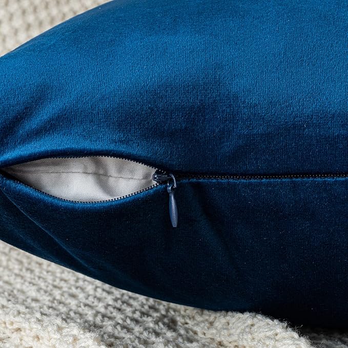 EMEMA Pack of 2 Velvet Throw Pillow Covers Decorative Square Pillowcase Soft Solid Cushion Case for Sofa Bedroom Chair Car 18x18 Inch Dark Blue