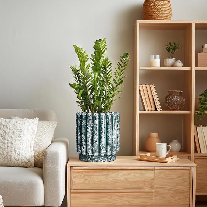 Ceramic Flower Pots 7.6 Inch - Ceramic Planters for Indoor Outdoor Plants, Decorative Plant Pot with Drainage Hole, Round Fluted Planter, Home Room Decor, Housewarming Gifts, Green