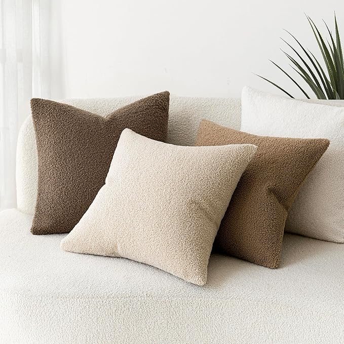 Foindtower Pack of 2, Curly Faux Fur Decorative Throw Pillow Covers Soft Neutral Plush Cushion Case with Zipper Cozy Modern Pillowcase for Home Living Room Couch Bed Sofa 20 x 20 Inch, Light Beige