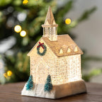Christmas Lighted Church Water Lantern Snow Globe with Evergreens and Wreath， USB Lined/Battery Operated Lighted Lantern for Christmas Festival Decoration Gifts