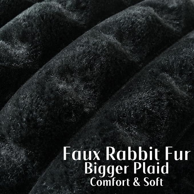 FUTEI Black Decorative Throw Pillow Covers 18x18 Inch Set of 2, Square Soft Faux Rabbit Fur Big Plaid Cushion Cover,Home Decor for Couch Sofa Bed Living Room