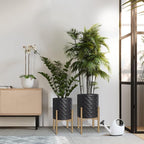 Oakrain Planters for Indoor Plants, Set of 2 Decorative Metal Planter Pots, Mid Century Modern Planter with Stand for Living Room, Office, Garden or Balcony, Black, 8"&10"