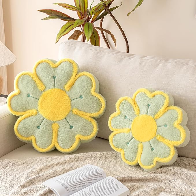 Flower Shaped Decorative Throw Pillow Cushion for Bed Couch, Cute Flower Plush Throw Pillows Home Decor Floor Pillow Seating Cushions (Light Green, 17.7 Inches)
